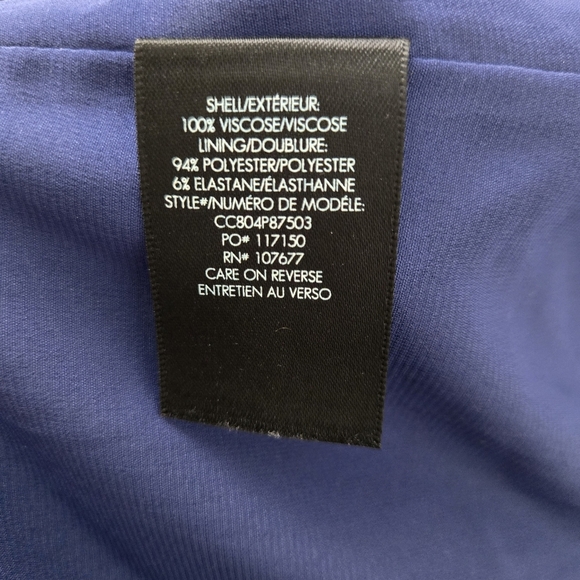 Alice + Olivia Grazi White/Blue Striped Off-the-Shoulder Maxi Dress Size 4 - Picture 7 of 9